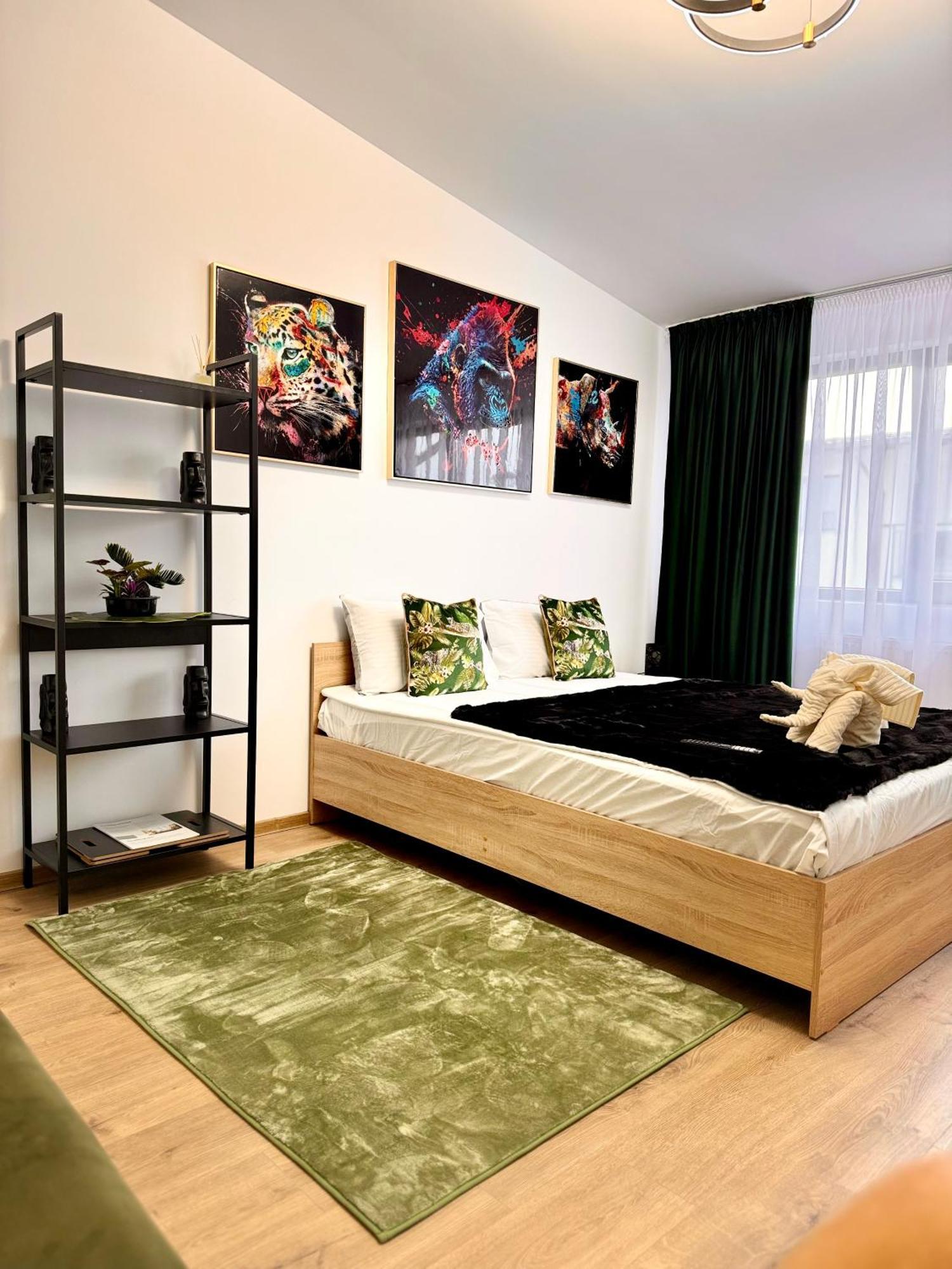 Jungle Loft Apartment Suceava Exterior photo